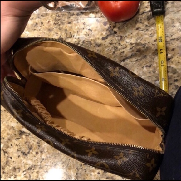 LOUIS VUITTON Trousse 28 - Picture 5 of 9